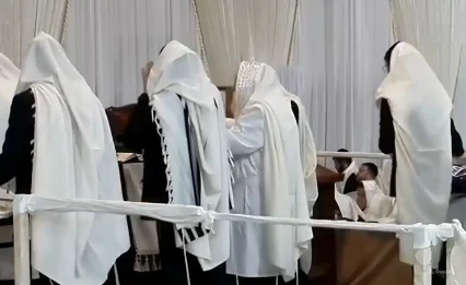 שעת רחמים: תפילה נעילה עם הגאון הרב אלבז