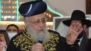 הראשון לציון: "יש לבנות סוכה למרות המצב הביטחוני"