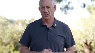 גנץ הגיע לכרמיאל והעביר מסר לביירות