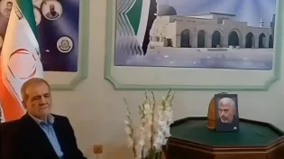 הנשיא האיראני בביקור ניחומים אצל אנשי חמאס&nbsp;