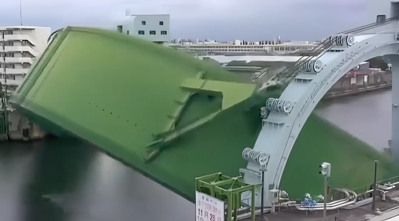 מחסומים אלטרנטיביים ביפן, המגינים מפני סופות טייפון ונחשולי מים