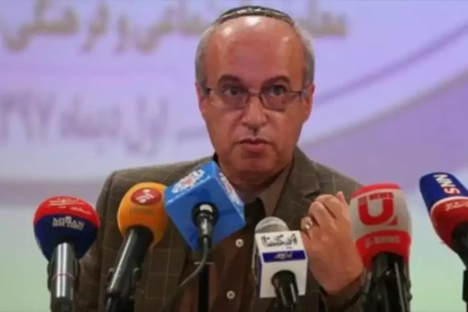 נציג היהודים בפרלמנט האיראני דורש "תגובה חזקה" לתקיפה