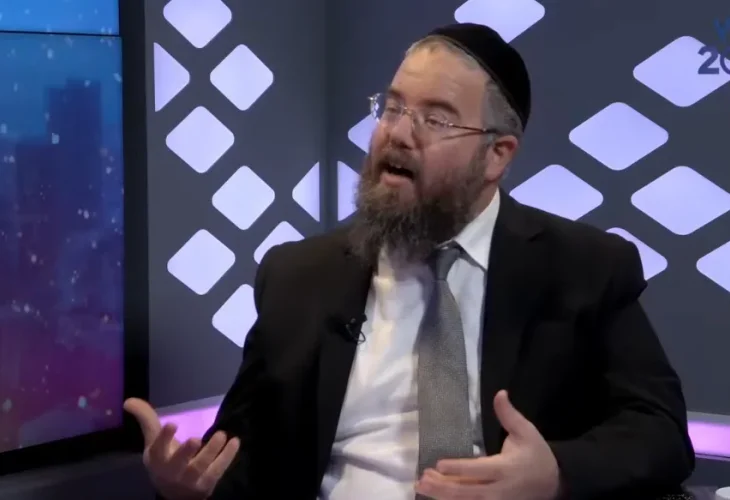"אנחנו בתחילתה של מערכה ארוכה מול איראן": הרב שמשון פוקס 