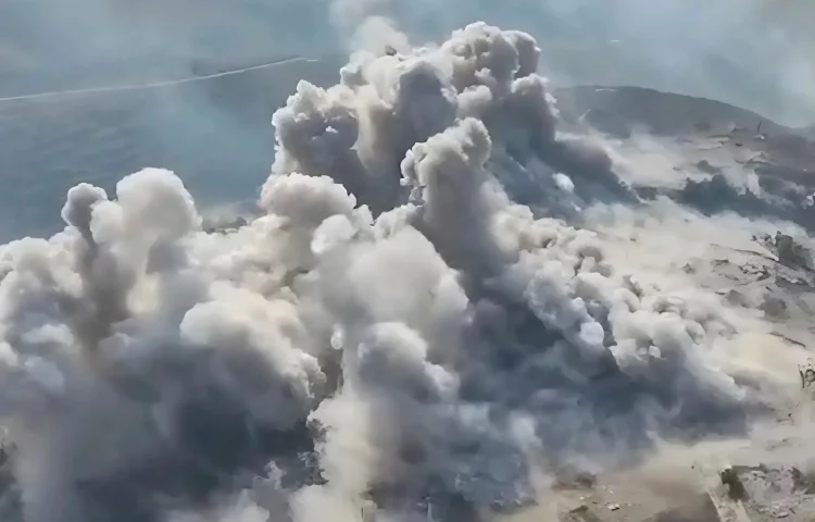 פיצוץ אדיר בדרום לבנון עקב השמדת תשתיוות תת קרקעיות בדרום לבנון