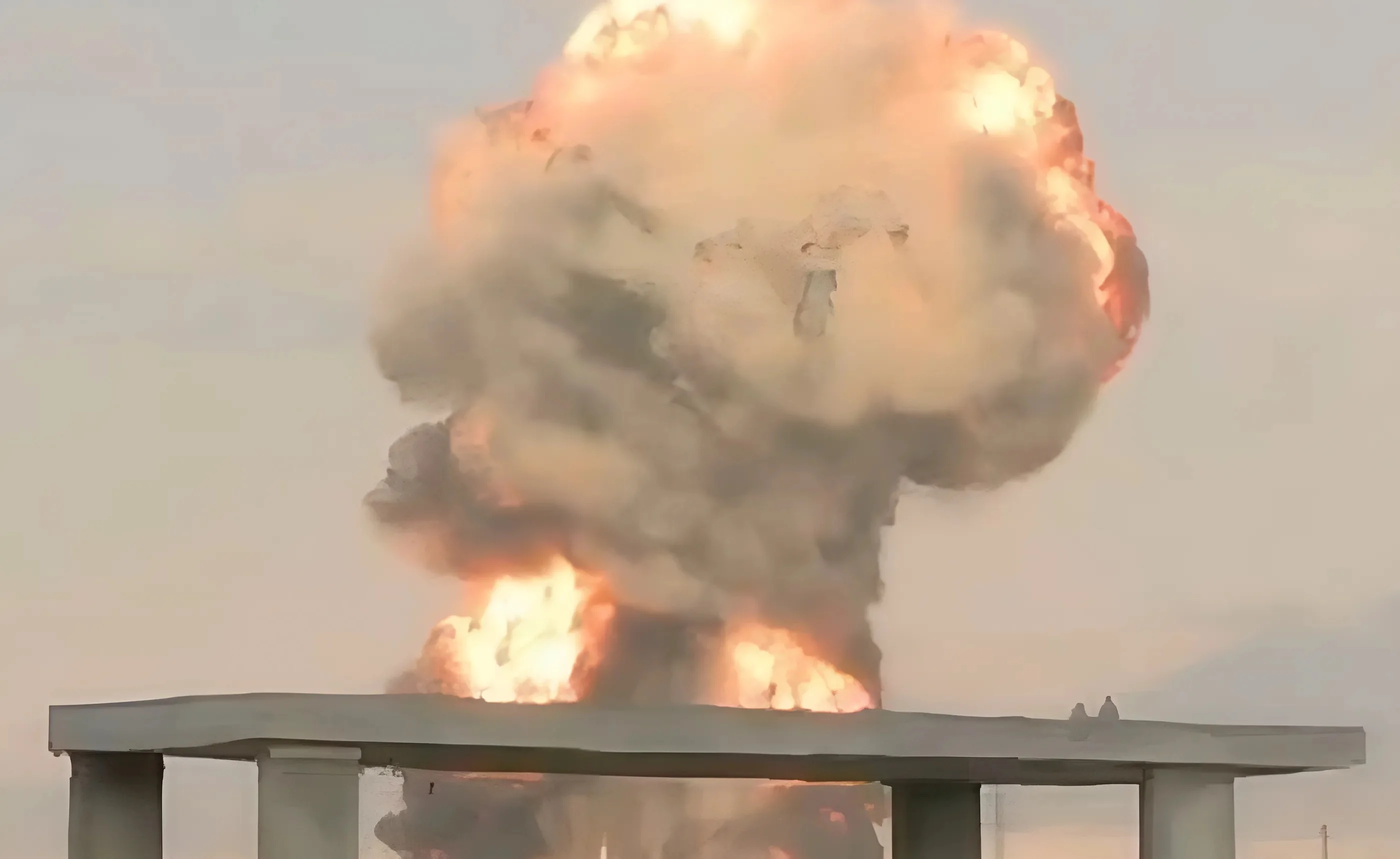 פיצוץ בשידור חי בכפר בדרום לבנון 