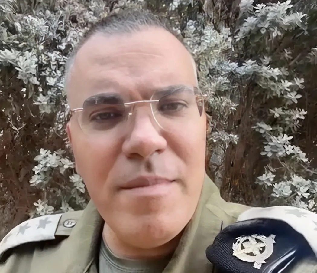 דובר צה״ל אביחי אדרעי בהודעת פינוי מיידית לתושבי איזור בעלבק בלבנון