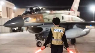 גורם ישראלי על תקיפה מאיראן: "יקבלו מנה אחת אפיים"