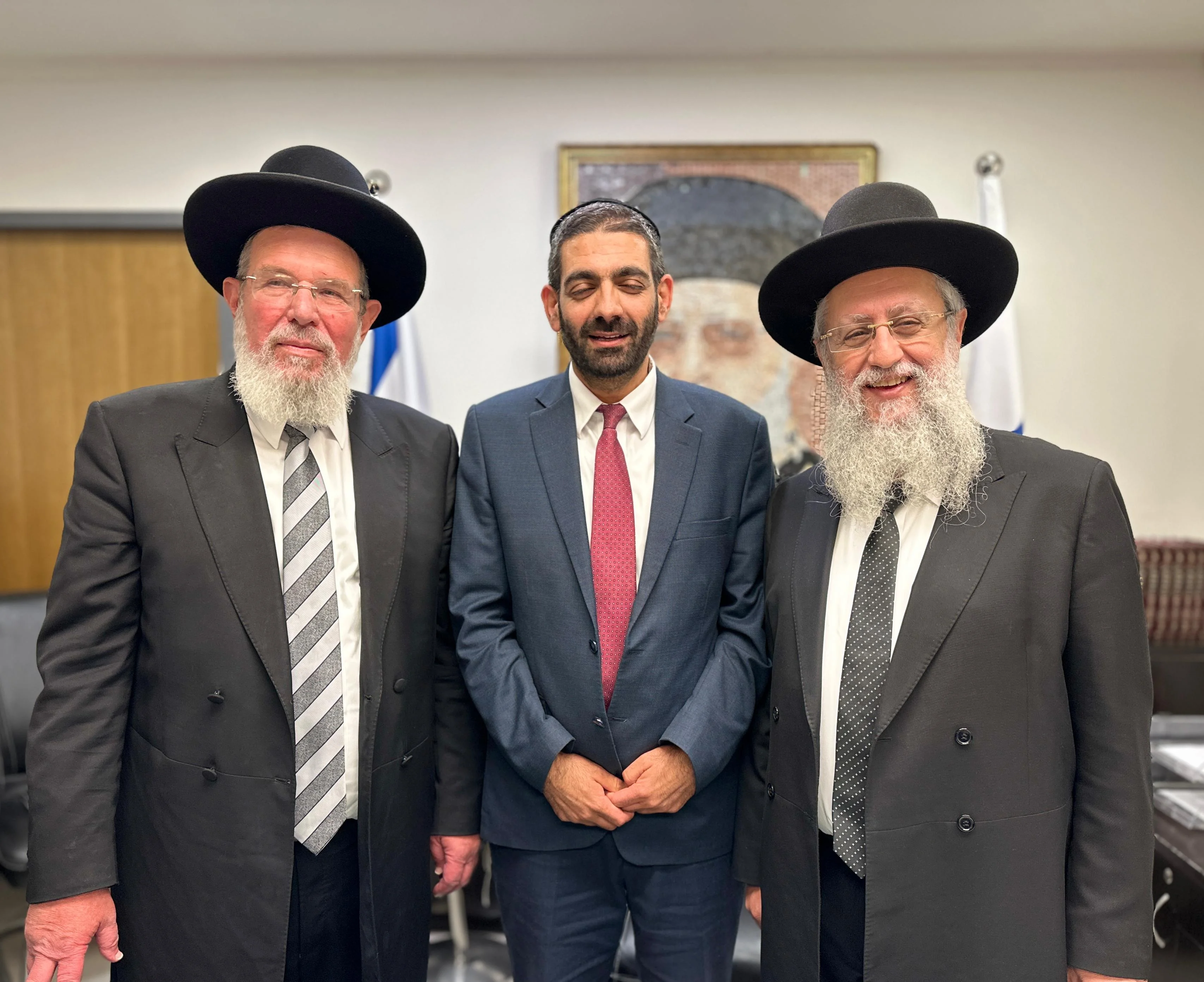 הראשל״צ הרב דוד יוסף בהצהרה משותפת עם הרב האשכנזי הנבחר, הרב קלמן בר