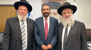 צפו: מרן הראשון לציון לאחר בחירת הרב האשכנזי