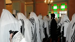 מתי אומרים הלל בראש חודש?