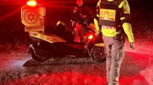 גבר אותר ללא רוח חיים לאחר שנפגע מרקטה 