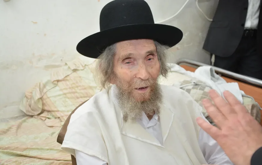 הסגולה ממרן הרב שטיינמן: המפתח להינצל מפגיעת בני ישמעאל טמון בחיזוק מידת החסד הסגולה ממרן הרב שטיינמן: המפתח להינצל מפגיעת בני ישמעאל טמון בחיזוק מידת החסד