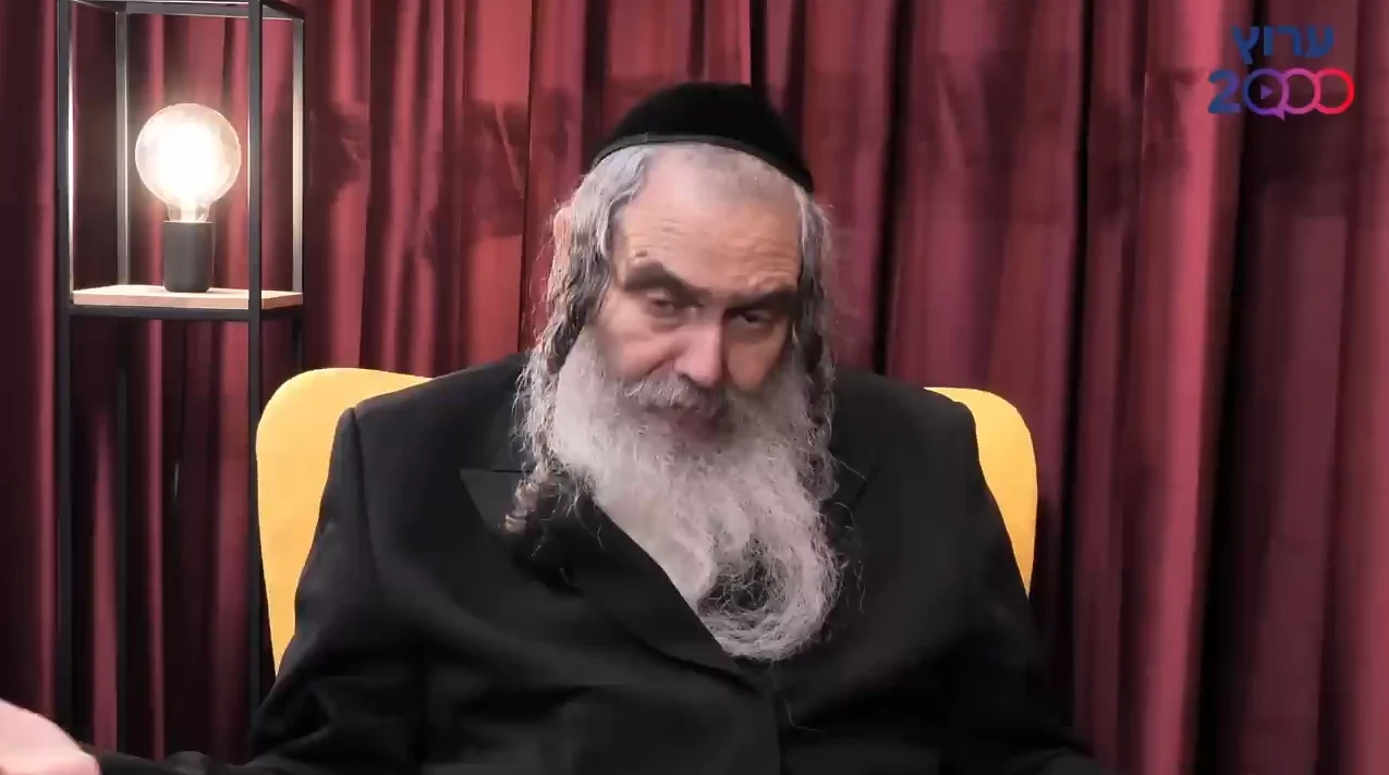 "השם הפתיע אותי": הרב שלום ארוש על השיר שמשגע את המדינה