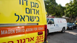 בת 72 נפצעה קשה בתאונת דרכים בין משאית לרכב פרטי