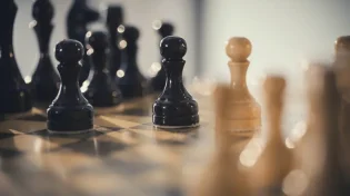 האם מותר לשחק בשחמט בשבת?
