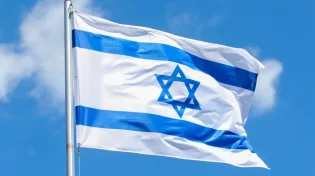 דגל ישראל מתנופף בלב לבנון