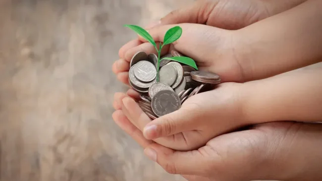 כך תלמדו את הילדים להתנהל נכון עם כסף