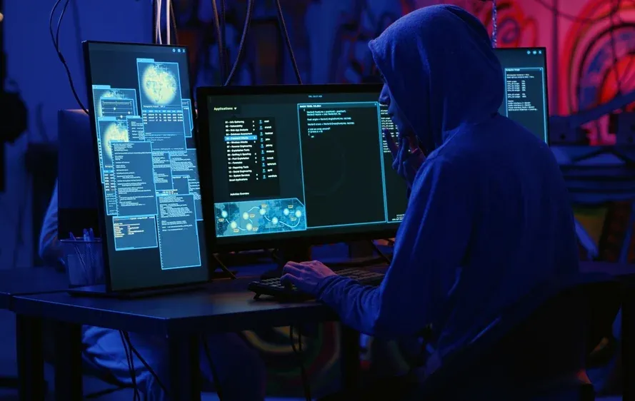 האם מותר לשים תמונות של רבנים האם מותר לשים תמונות של רבנים