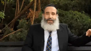הרב פנגר: "לפעמים אנחנו מתחרים במי שלא באמת מתחרה בנו"