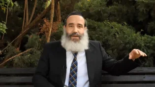 הרב פנגר: "לפעמים אנחנו מתחרים במי שלא באמת מתחרה בנו"