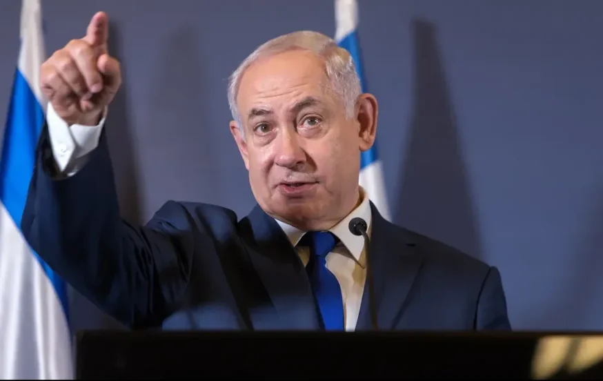 ירי פצצות התאורה לעבר בית ראש הממשלה ירי פצצות התאורה לעבר בית ראש הממשלה