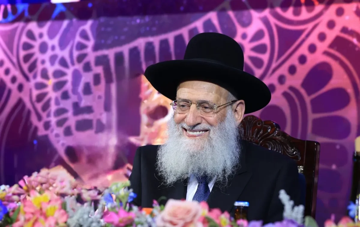 הרב ראובן אלבז שליט"א הרב ראובן אלבז שליט"א