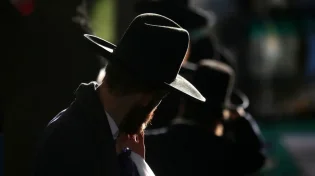 אפליה בשוק העבודה האמריקני: יהודים וישראלים נדחים יותר ממועמדים אחרים