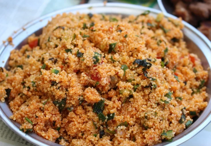 סיר בורגול "של השמחות" משלושה רכיבים סיר בורגול "של השמחות" משלושה רכיבים