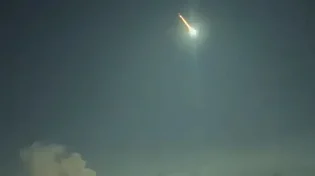תיעוד המטאור הענק מעל העיר החשוכה