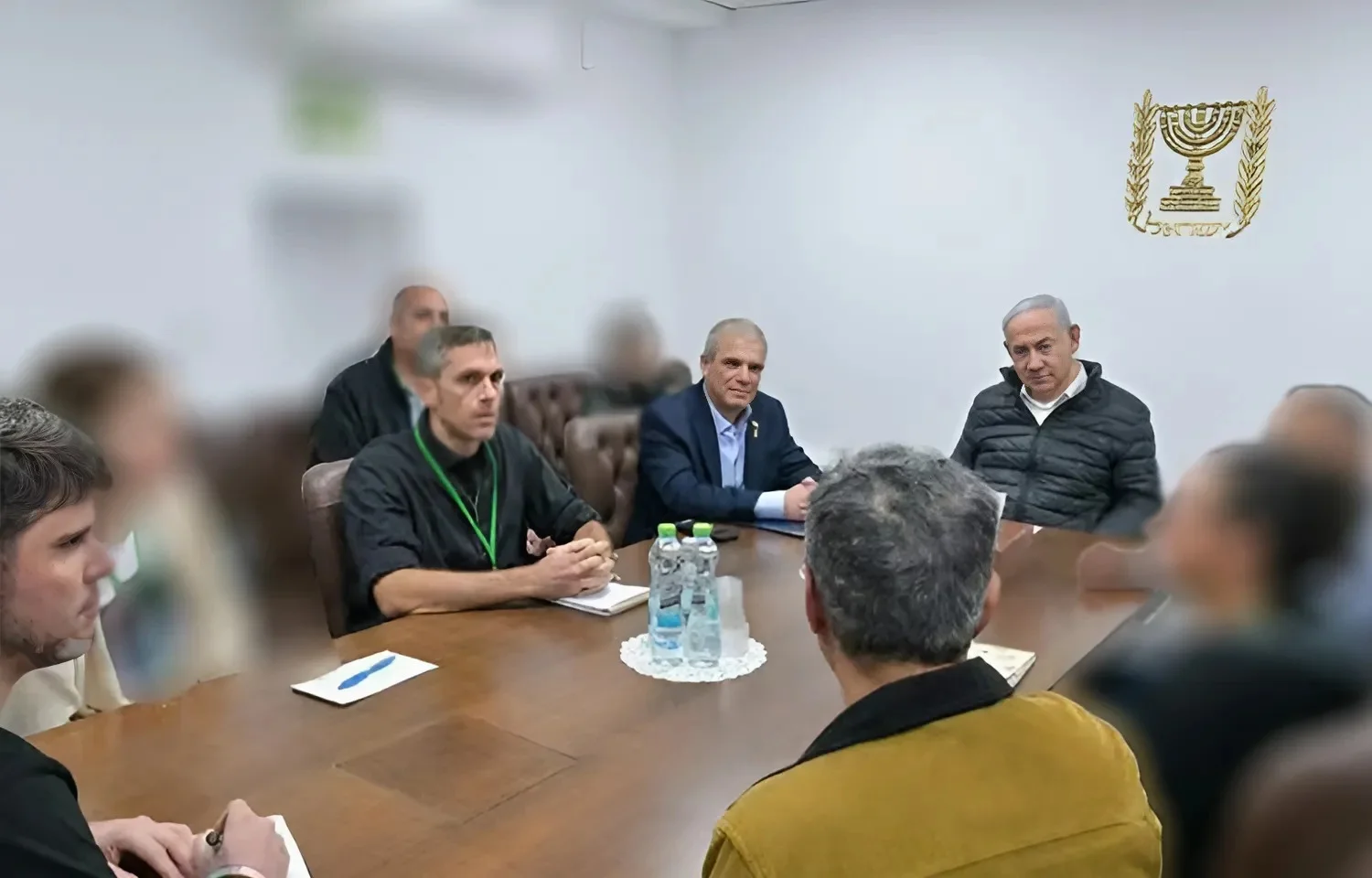 התקדמות במגעים לשחרור החטופים: משלחת חמאס ביקרה בקהיר