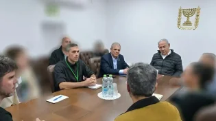 התקדמות במגעים לשחרור החטופים: משלחת חמאס ביקרה בקהיר