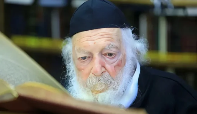 "הסכנה לא רק בחוץ": הגר"ש קניבסקי על ההשפעה הרוחנית מהסביבה