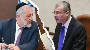 משבר בין הרשויות: לוין הציע לדרעי "למרוד" בבג"ץ ולשוב לממשלה