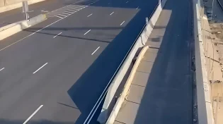 בשיא העומס: אילון נחסם בעקבות רימון