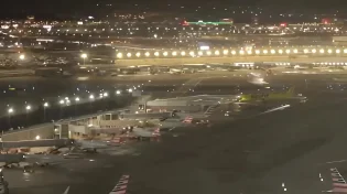 צפו: שדה התעופה הענק והמרשים בעולם התעופה &nbsp;