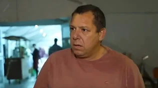 האב שאיבד את משפחתו - "מזל שזה קרה אצלי בבית"