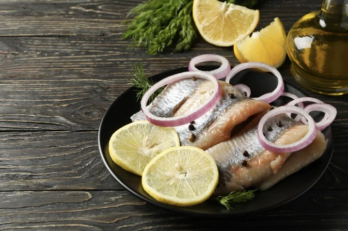 כך תכינו דג מלוח בבית באפס מאמץ 