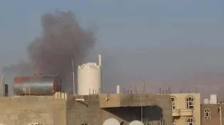 במהלך נאום של מנהיג החות'ים: חיל האוויר בסדרת תקיפות בתימן 