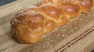 חלה אוורירית לשבת - מה הסוד?