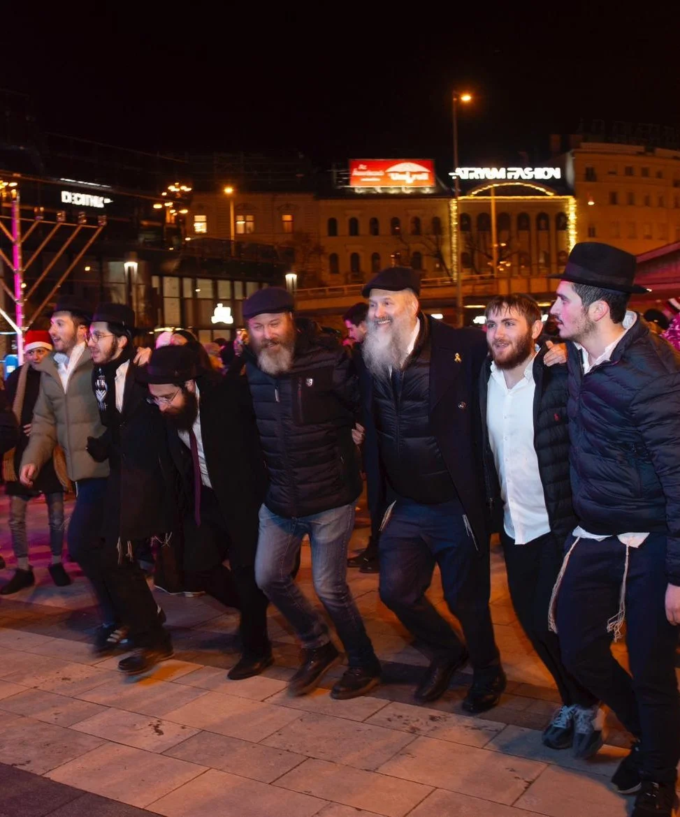 ר"מ הונגריה במברק ליהודי ארצו: "כשהחושך מתגבר - הונגריה היא אי של בטחון" ר"מ הונגריה במברק ליהודי ארצו: "כשהחושך מתגבר - הונגריה היא אי של בטחון"