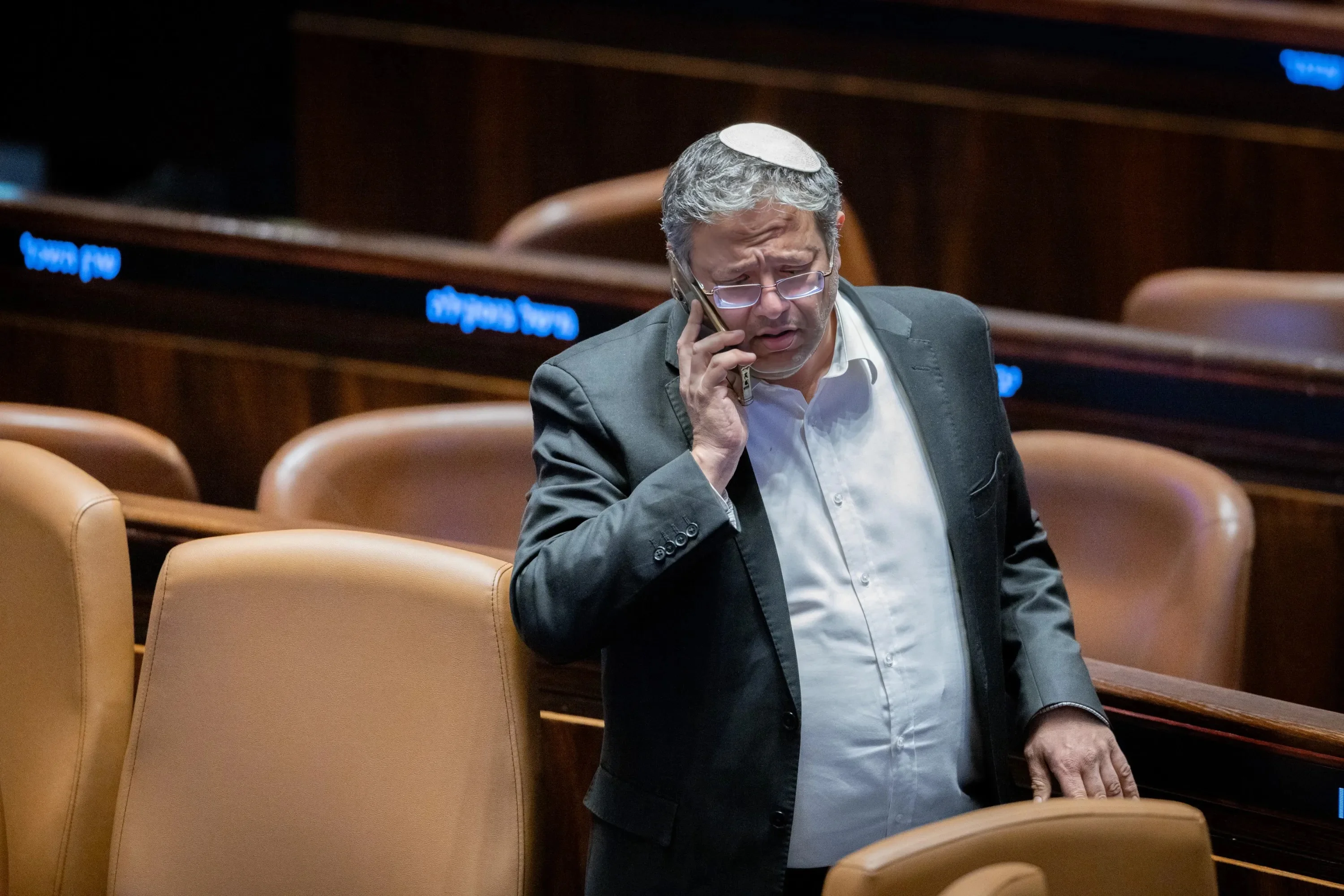 אישור חוק בכנסת