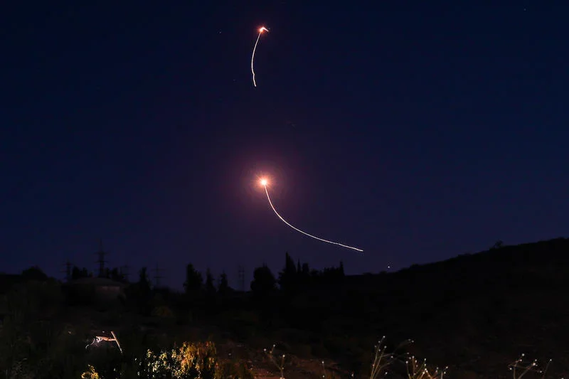 פתיחה סוערת ל-2025: חמאס שיגר רקטות לנתיבות בחצות