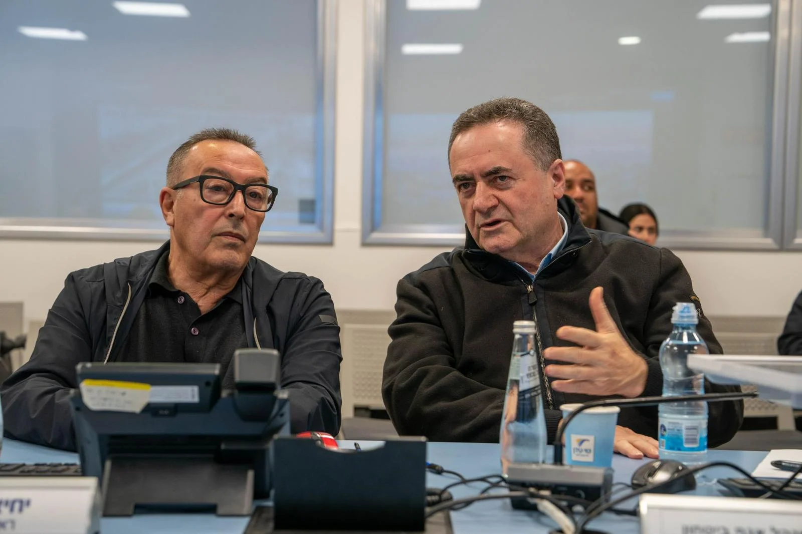 שר הביטחון: "מוכנים לפשרות מרחיקות לכת עבור עסקת חטופים" שר הביטחון: "מוכנים לפשרות מרחיקות לכת עבור עסקת חטופים"