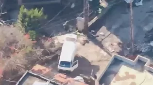 צה"ל תקף בדרום לבנון: פעילי חיזבאללה זוהו מעבירים אמל"ח