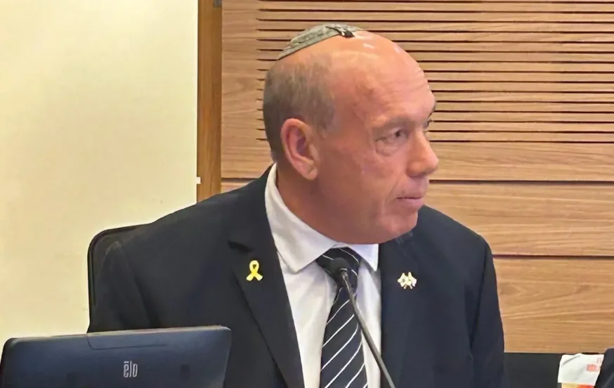 מבקר המדינה בביקורת נוקבת: "התנהלות הצבא משדרת פחד" מבקר המדינה בביקורת נוקבת: "התנהלות הצבא משדרת פחד"