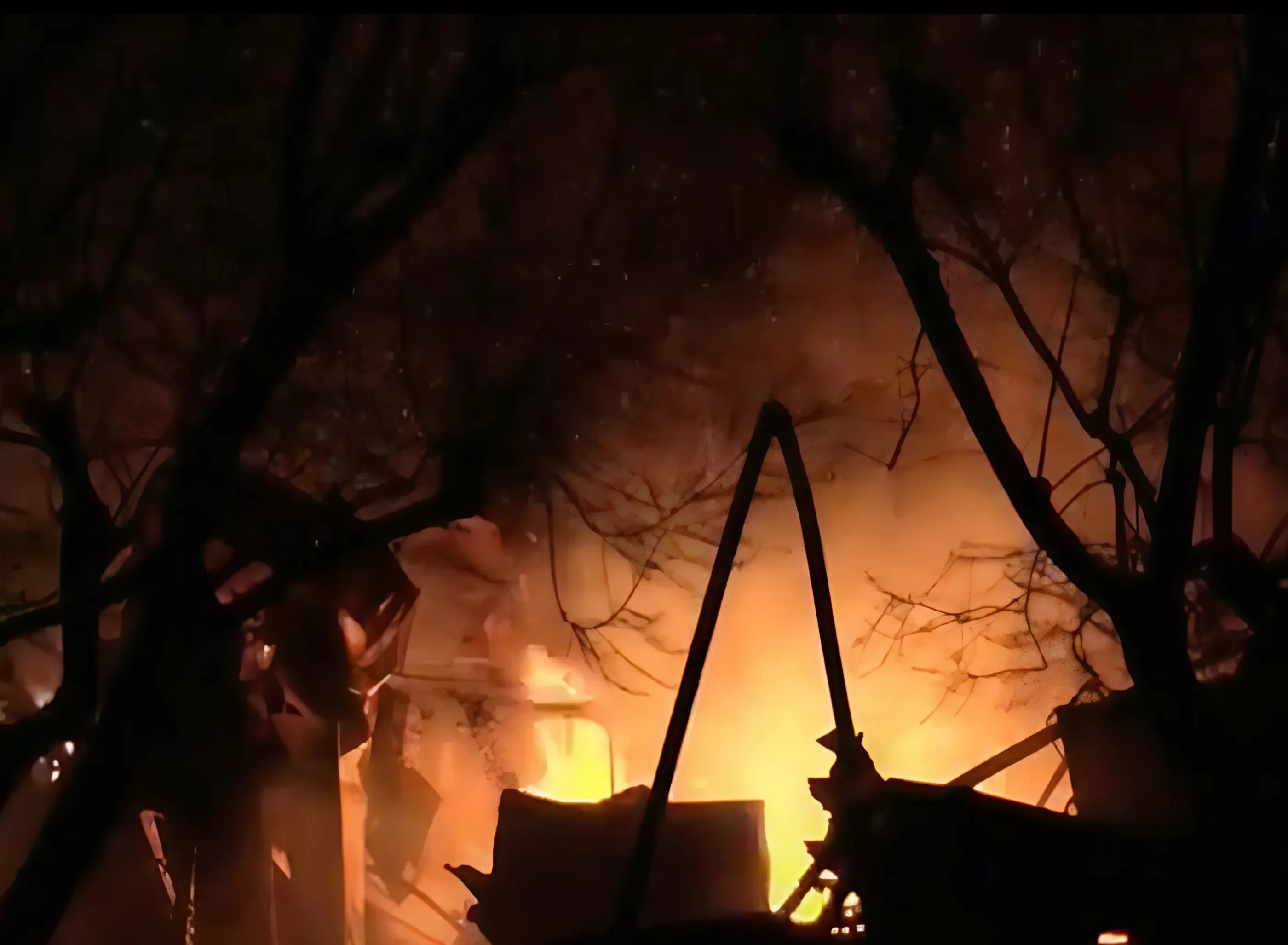 השריפות בלוס אנג'לס: שינויי האקלים ו"תנאי קיצון" מובילים לאסון בקנה מידה היסטורי השריפות בלוס אנג'לס: שינויי האקלים ו"תנאי קיצון" מובילים לאסון בקנה מידה היסטורי