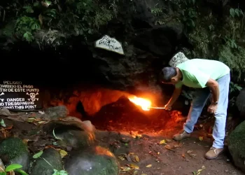 מערת המוות בקוסטה ריקה: המקום הקטלני שאסור להתקרב אליו