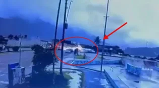 תיעוד דרמטי: מטוס קל התרסק ועלה באש על כביש מהיר בברזיל
