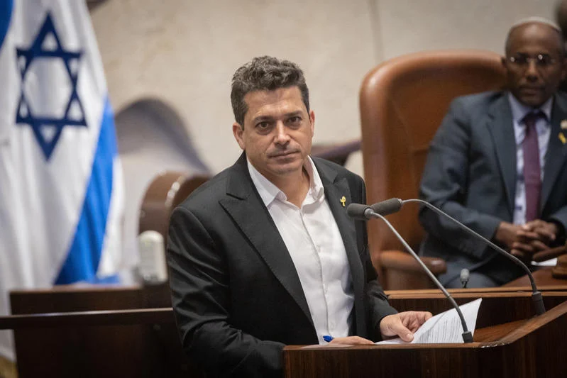 השר שיקלי במסר לנתניהו: "אתפטר אם ניסוג מציר פילדלפי"