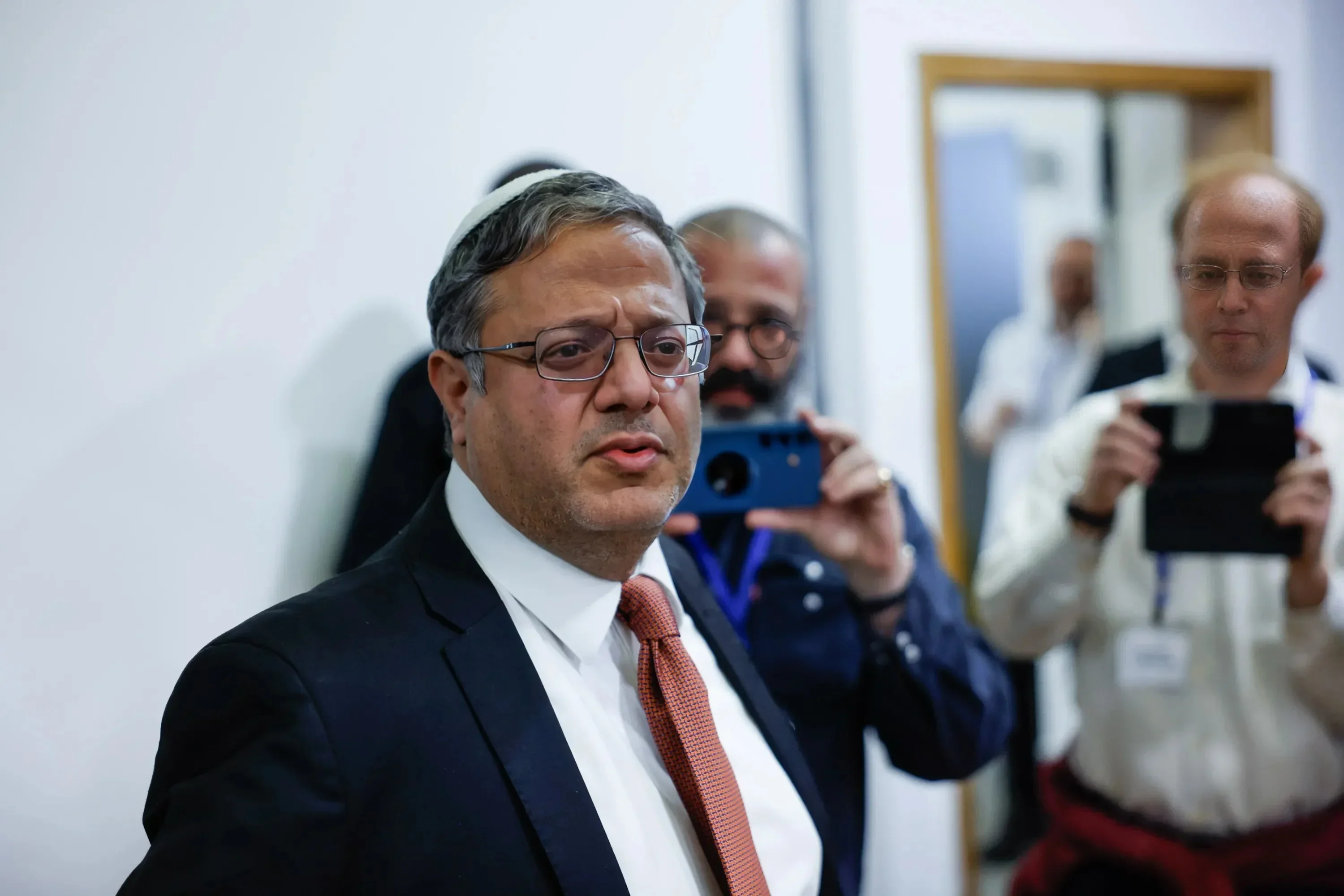 כסאות מתחלפים בממשלה ובכנסת: מי יקבל את התיק של בן גביר?